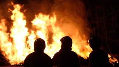 Photo of La notte di Quarto Oggiaro interrotta da un incendio in condominio